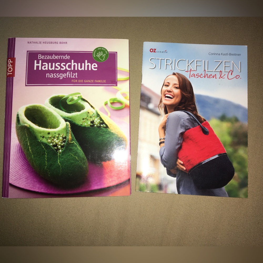 Needle felting how-to books written in German.